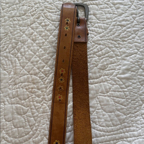 LEATHER Belt size S length 37”